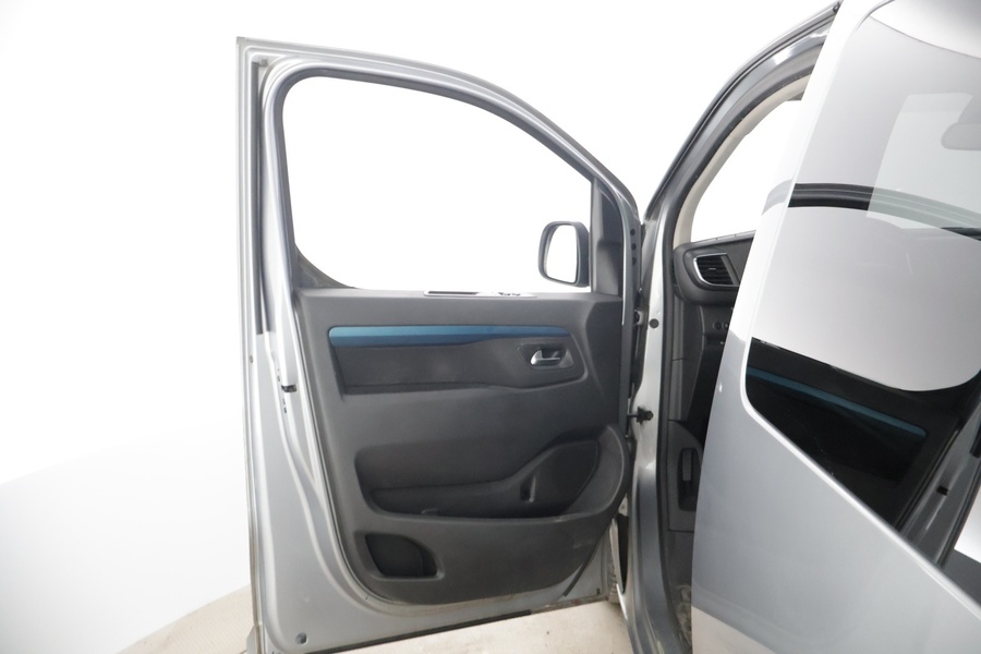 Peugeot Traveller vaihtoauto