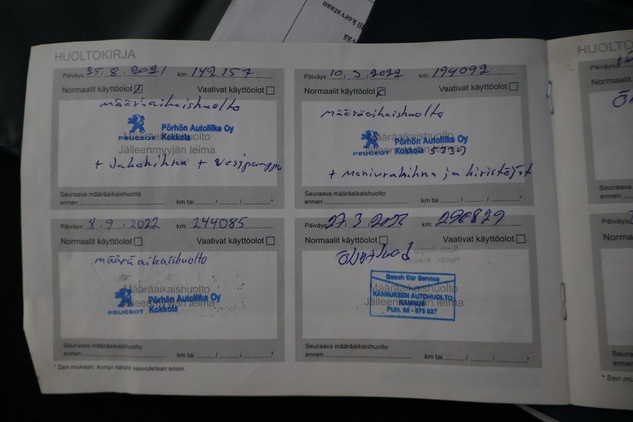 Peugeot Traveller vaihtoauto