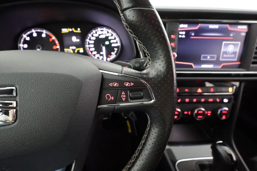 SEAT Leon ST vaihtoauto