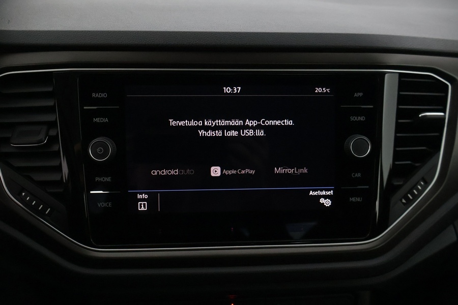 Volkswagen T-Roc vaihtoauto