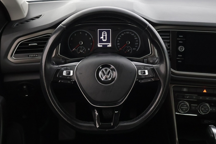 Volkswagen T-Roc vaihtoauto