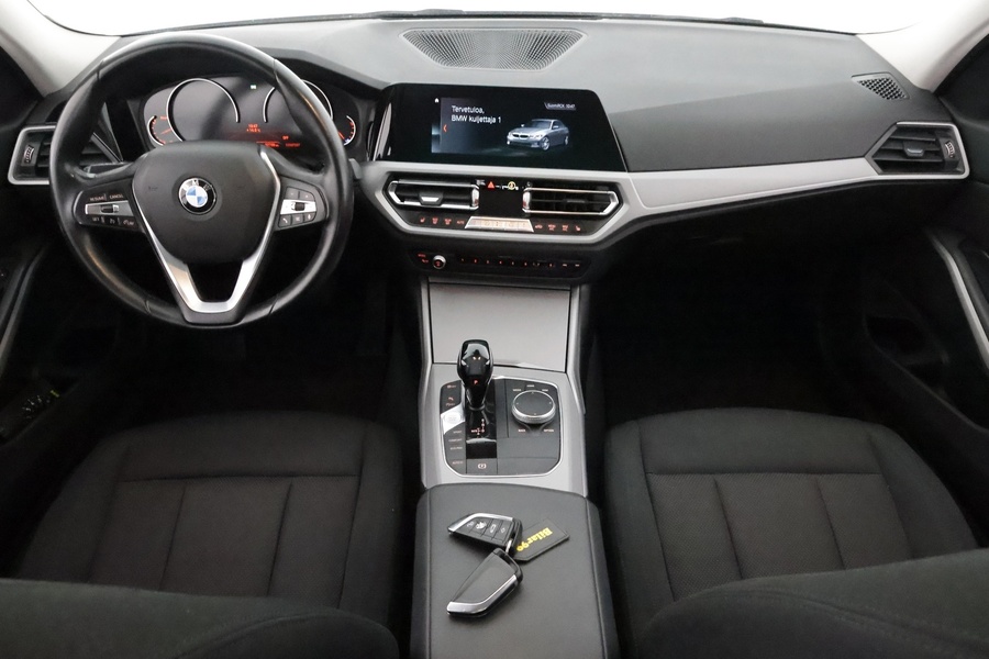 BMW 320 vaihtoauto