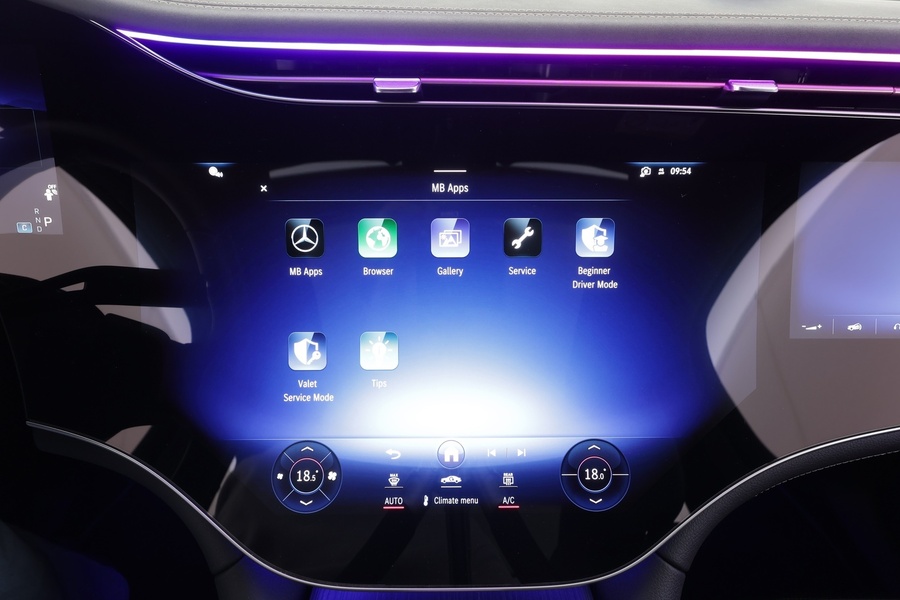Mercedes-Benz EQE vaihtoauto
