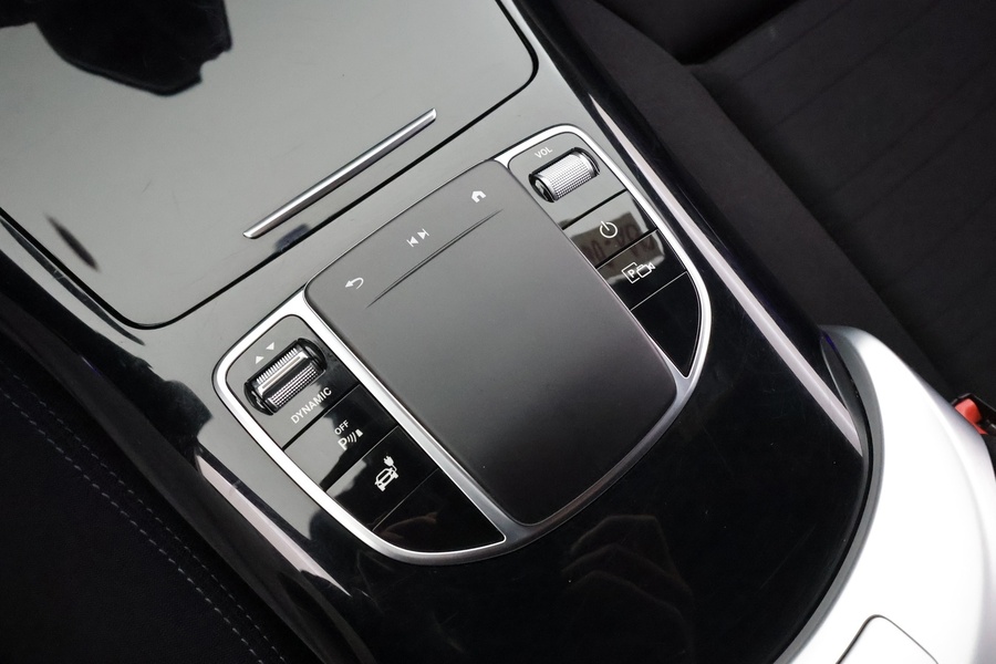 Mercedes-Benz EQC vaihtoauto