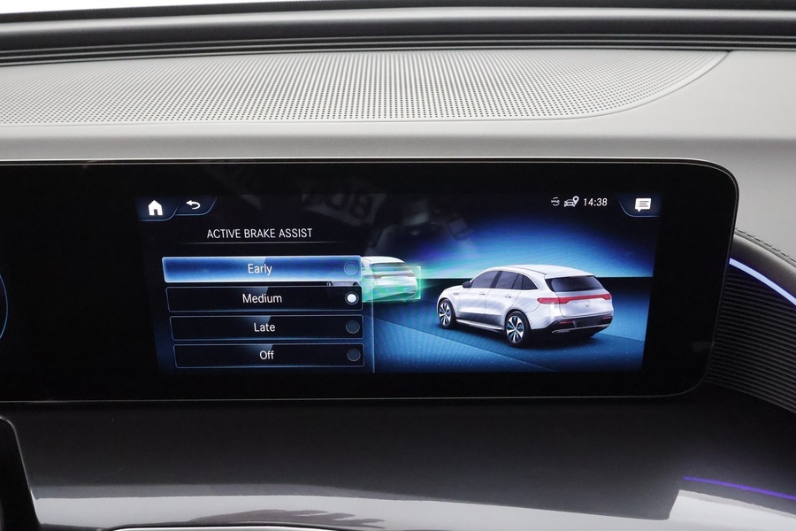 Mercedes-Benz EQC vaihtoauto