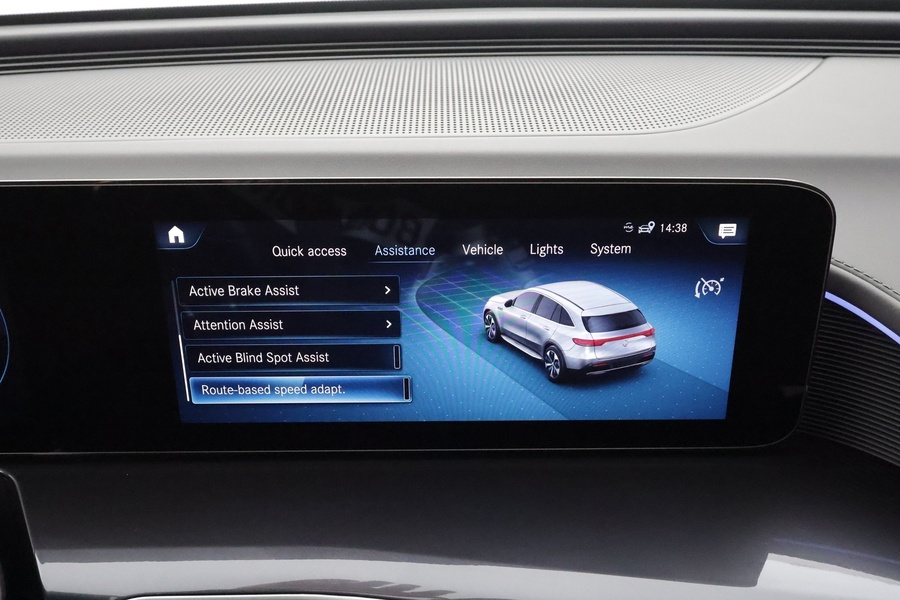 Mercedes-Benz EQC vaihtoauto