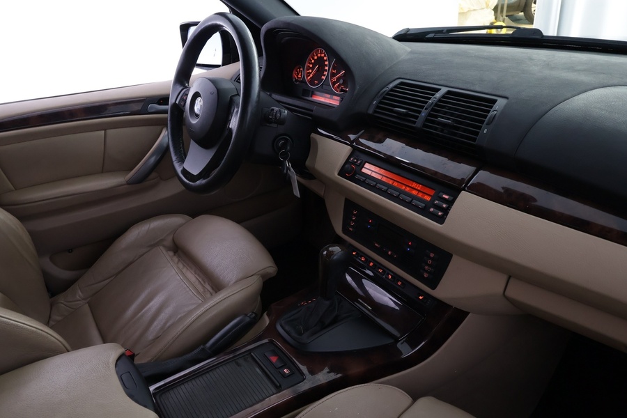 BMW X5 vaihtoauto