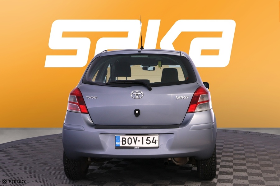 Toyota Yaris vaihtoauto