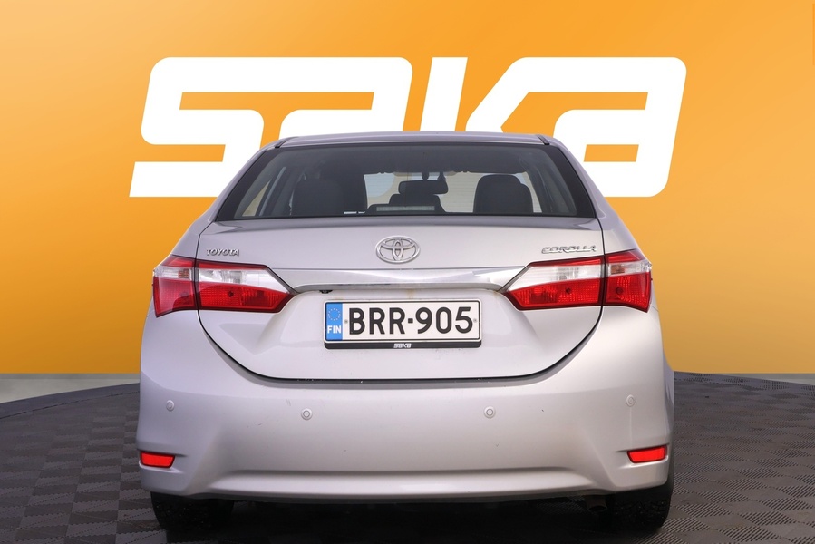 Toyota Corolla vaihtoauto