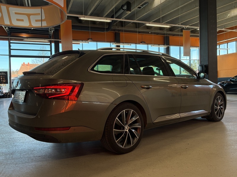 Skoda Superb vaihtoauto