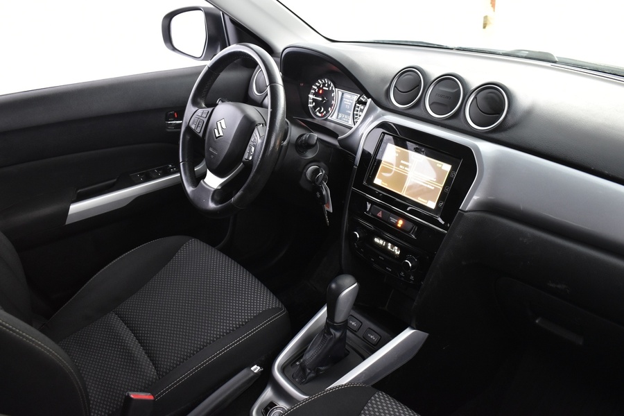 Suzuki Vitara vaihtoauto