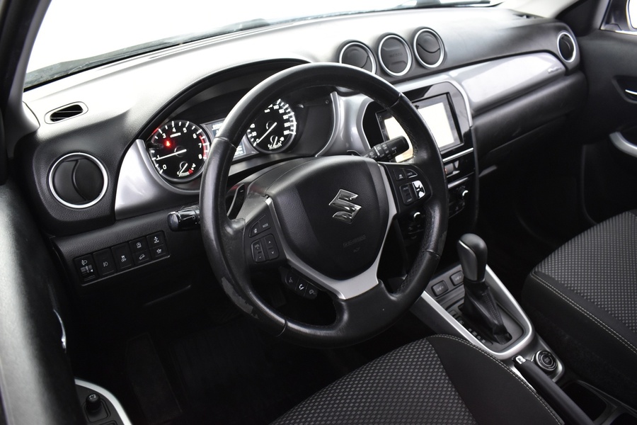 Suzuki Vitara vaihtoauto