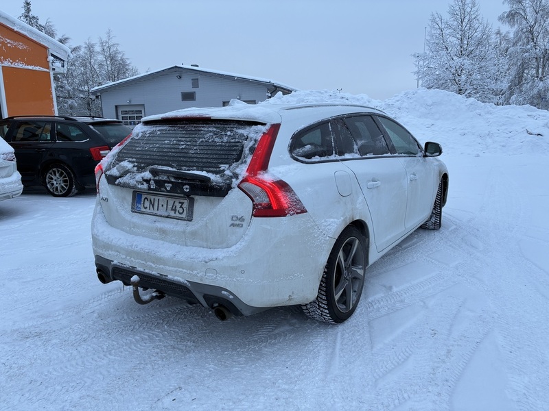 Volvo V60 vaihtoauto