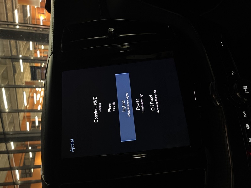 Volvo XC60 vaihtoauto