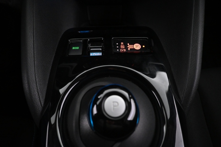 Nissan Leaf vaihtoauto