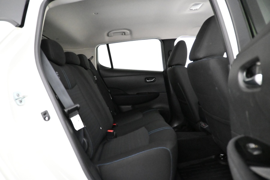 Nissan Leaf vaihtoauto