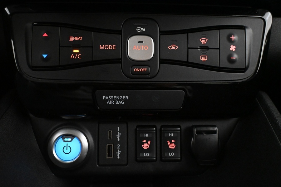 Nissan Leaf vaihtoauto