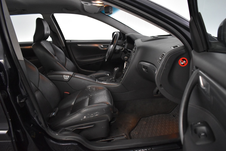 Volvo V70 vaihtoauto