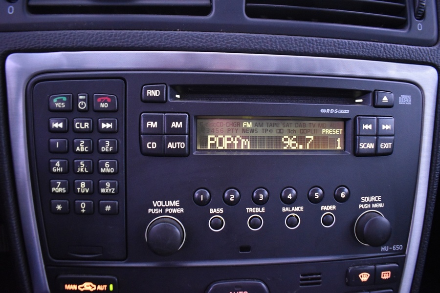 Volvo V70 vaihtoauto