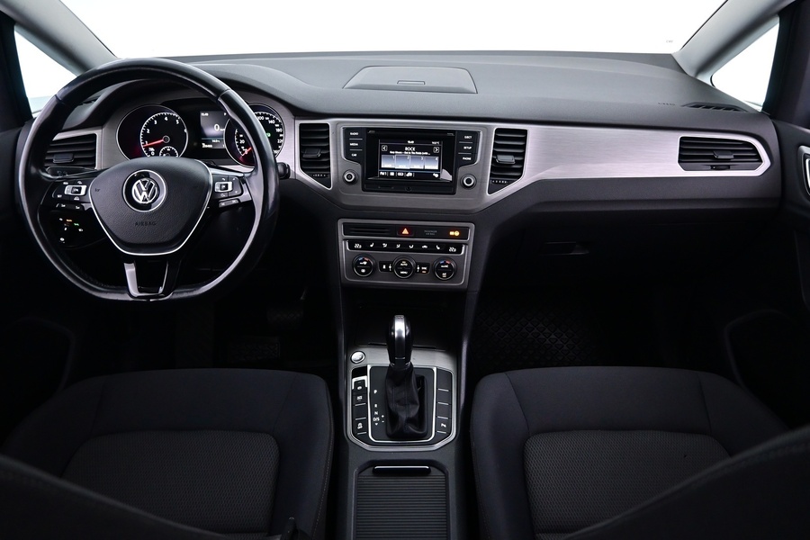 Volkswagen Golf Sportsvan vaihtoauto