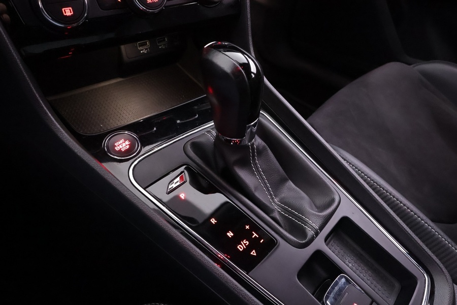 SEAT Leon vaihtoauto