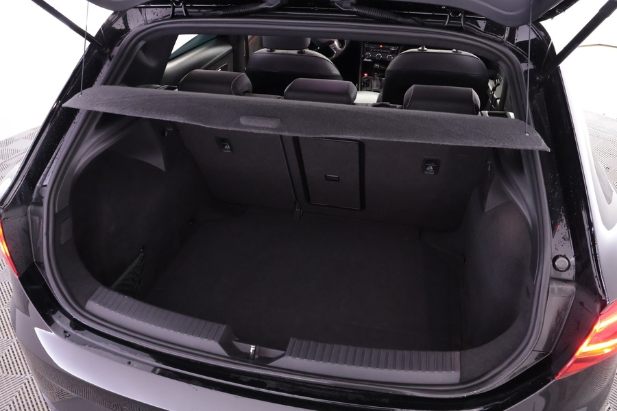 SEAT Leon vaihtoauto