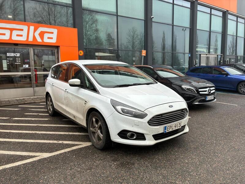 Ford S-MAX vaihtoauto