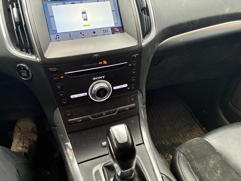 Ford S-MAX vaihtoauto