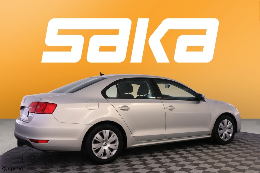 Volkswagen Jetta vaihtoauto