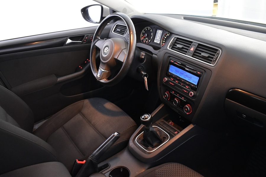 Volkswagen Jetta vaihtoauto