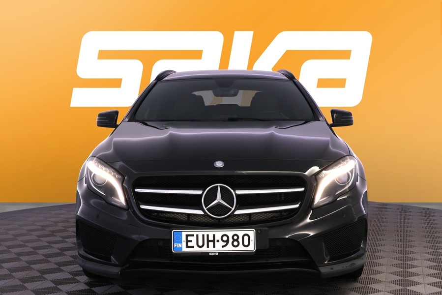 Mercedes-Benz GLA vaihtoauto