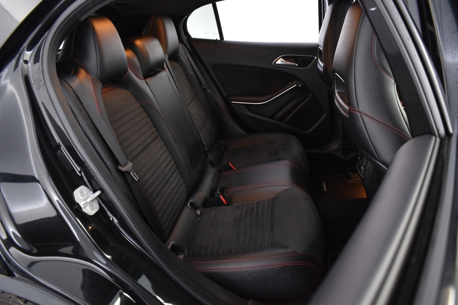 Mercedes-Benz GLA vaihtoauto