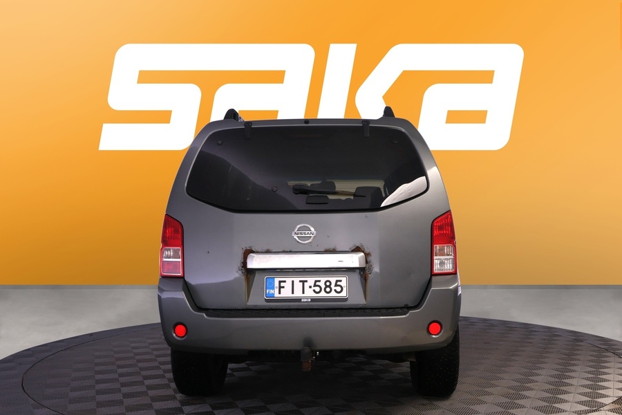 Nissan Pathfinder vaihtoauto