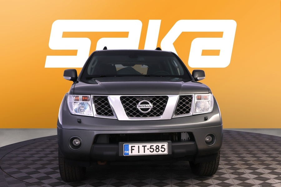 Nissan Pathfinder vaihtoauto