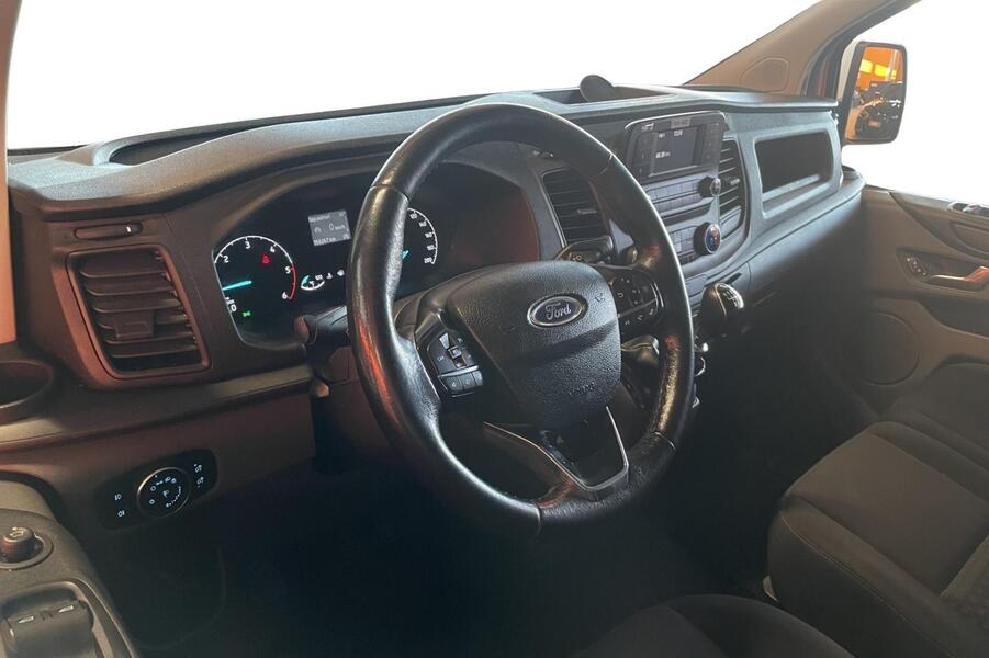 Ford Transit Custom vaihtoauto