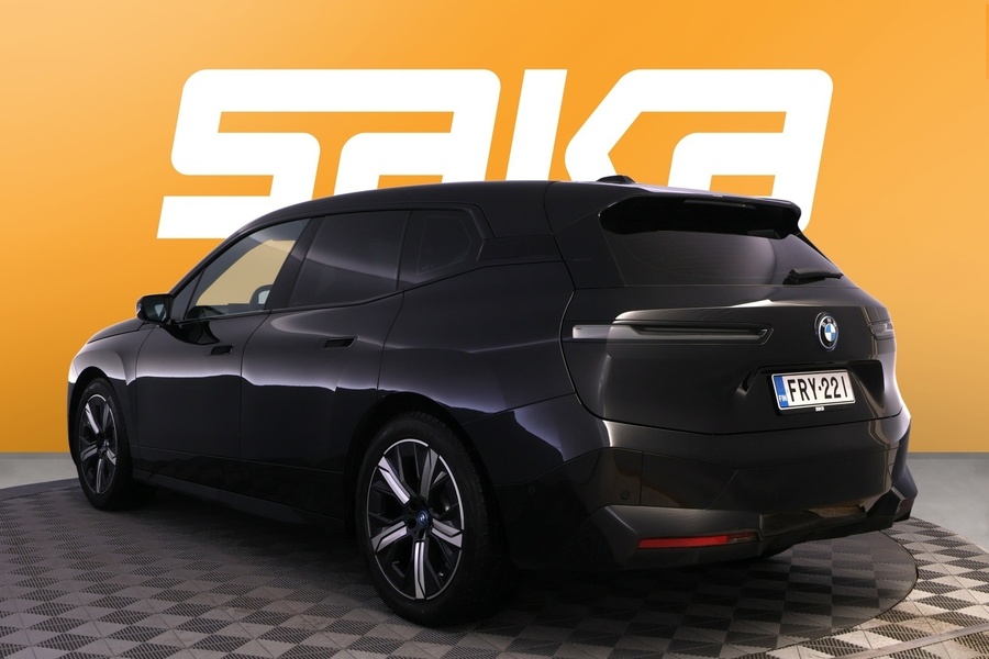 BMW iX vaihtoauto