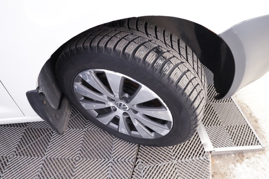 Volkswagen Caddy Maxi vaihtoauto