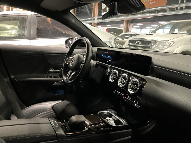 Mercedes-Benz CLA-sarja vaihtoauto