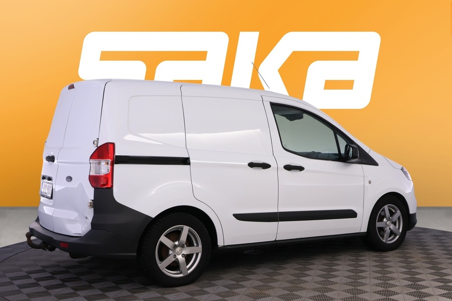 Ford Transit Courier vaihtoauto