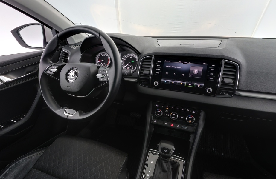 Skoda Karoq vaihtoauto