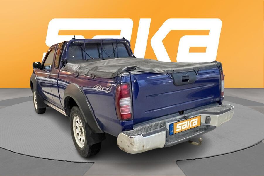 Nissan King vaihtoauto