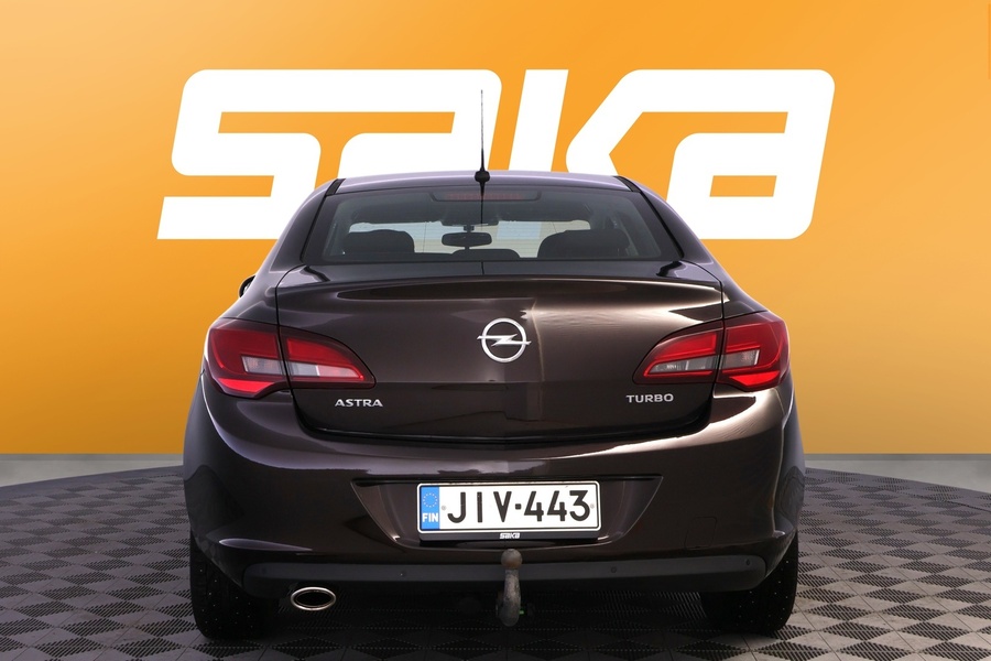 Opel Astra vaihtoauto