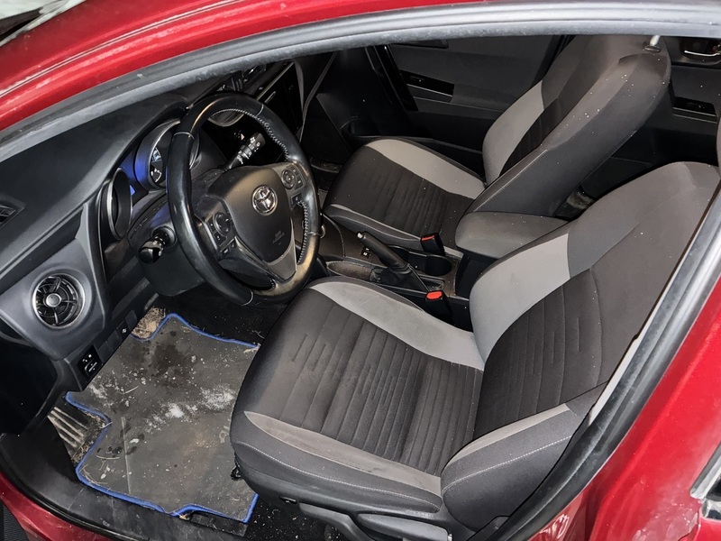 Toyota Auris vaihtoauto