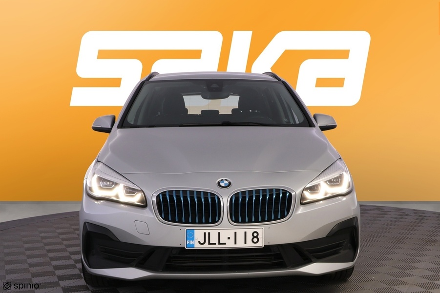 BMW 225 vaihtoauto