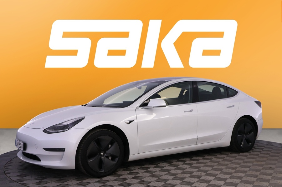 Tesla Model 3 vaihtoauto