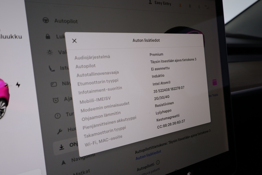Tesla Model 3 vaihtoauto