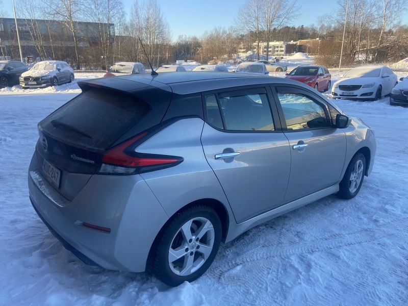 Nissan Leaf vaihtoauto