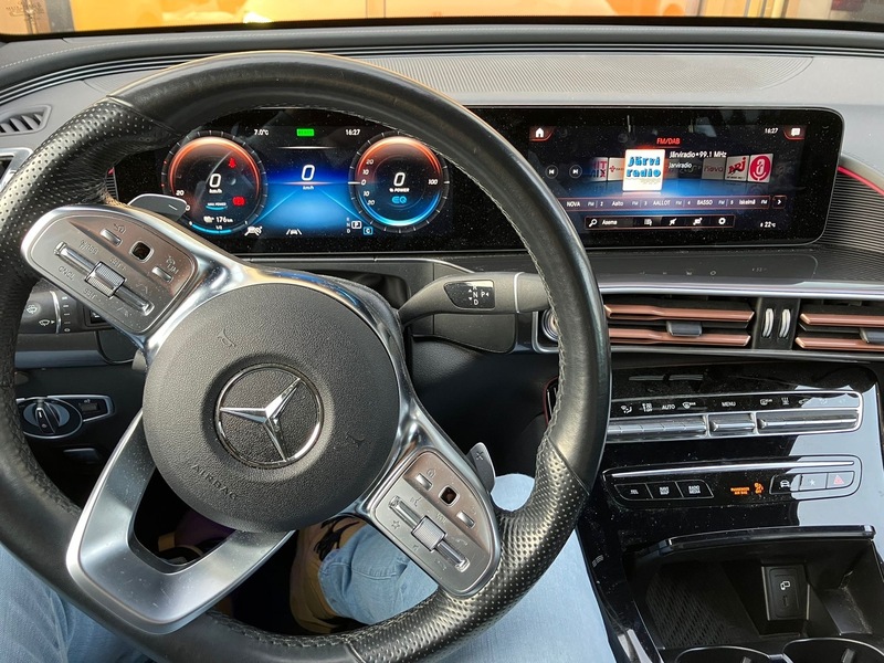 Mercedes-Benz EQC vaihtoauto