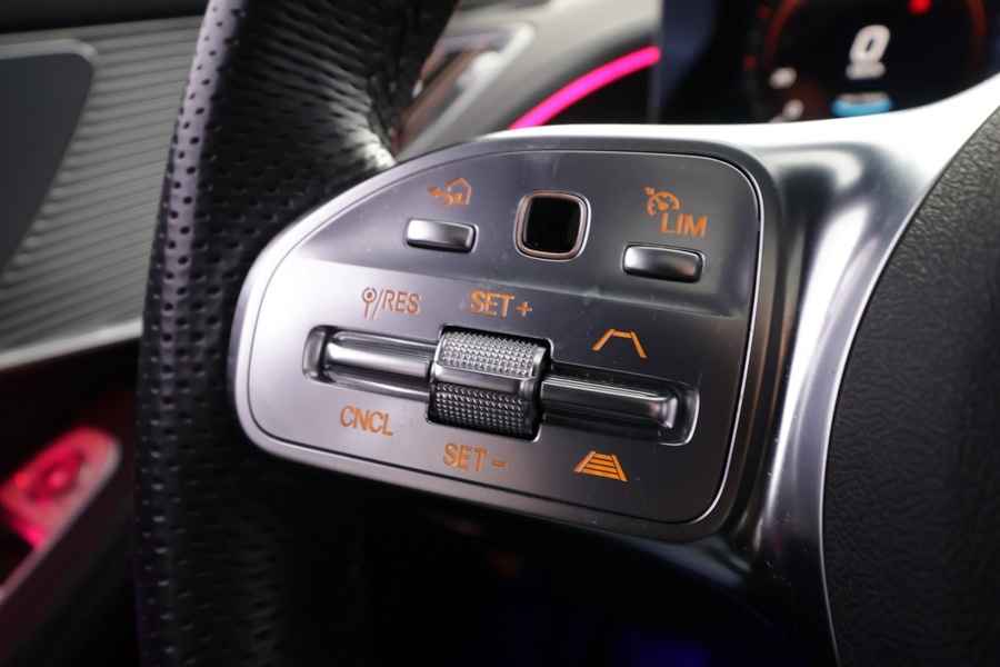 Mercedes-Benz EQC vaihtoauto