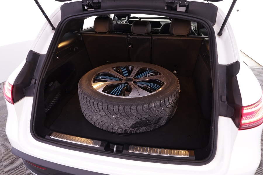 Mercedes-Benz EQC vaihtoauto